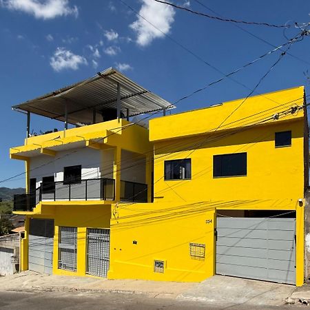 Hostel Amarelinho Brumadinho Exteriör bild